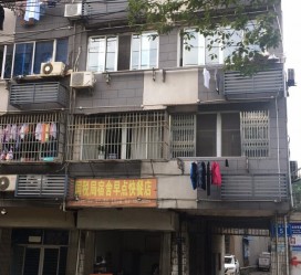 镇江九江快餐伴游雇用信息(九江东方银座娱乐会所雇用)