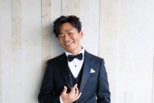 镇江商务伴游招聘 王宝强工作室招聘实习生，任职条件苛刻，学历要求本科以上