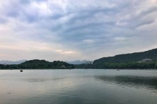 镇江杭州自助游(杭州自助游旅游攻略)