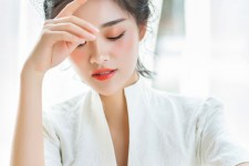 镇江伴游兼职护士(泓华护士谁兼职过)