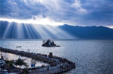 镇江洱海旅游攻略(成都到洱海旅游攻略)