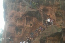 镇江乐山旅游攻略(乐山旅游攻略自由行路线推荐)