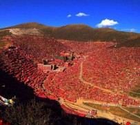 镇江色达旅游攻略(成都到色达旅游攻略)