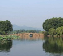 镇江杭州游玩攻略(无锡到杭州游玩攻略)
