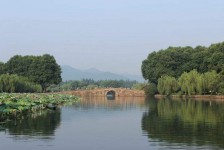 镇江杭州游玩攻略(无锡到杭州游玩攻略)