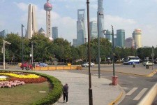 镇江上海自助游(上海自助游团购)