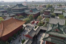 镇江开封旅游攻略(开封旅游攻略必玩的景点)
