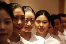 镇江私人伴游招聘 度假区万元月薪招“泳装伴游”