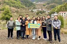 镇江商务伴游招聘 潮声丨百万年薪聘导游 浙江一座县城的“千金买马”记