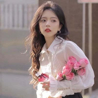 镇江想要应聘去伴游公司上班，但是却不晓得该怎么做