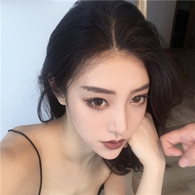 镇江伴游女生寒莱的资料