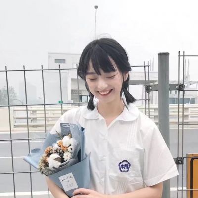 镇江伴游女生王梓涵的资料