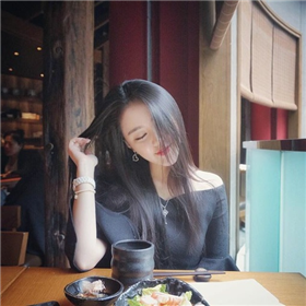 镇江伴游女生赵悠然的资料