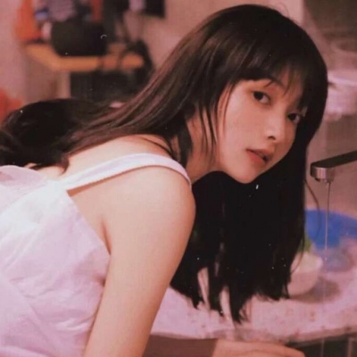 镇江伴游女生胡兰欢的资料