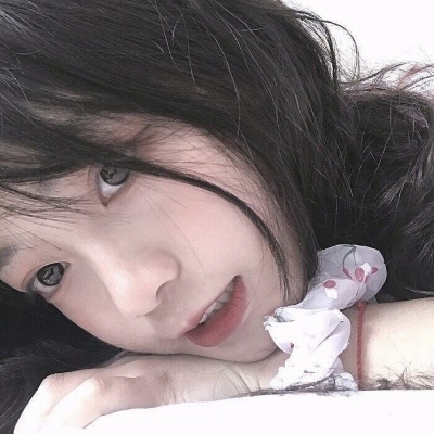 镇江伴游女生柳依依的资料