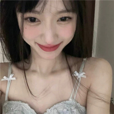 镇江伴游女生喻寒冰的资料