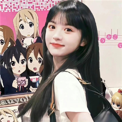 镇江伴游女生温莎莎的资料
