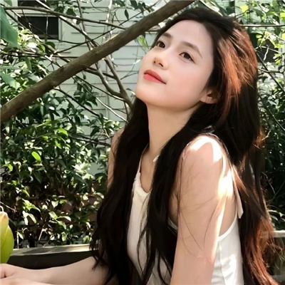 镇江伴游女生唐雅宁的资料