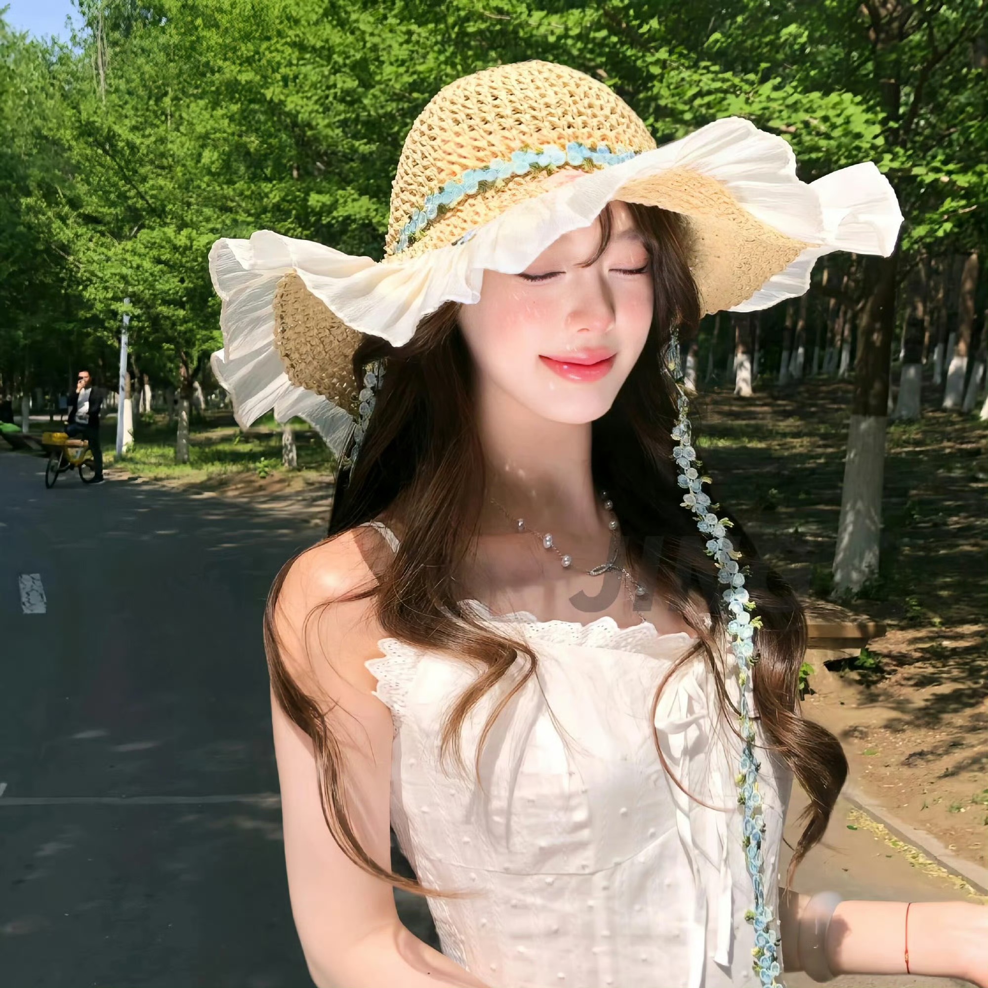 镇江伴游女生许曼姿的资料