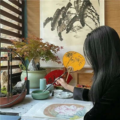 镇江伴游女生源又菡的资料