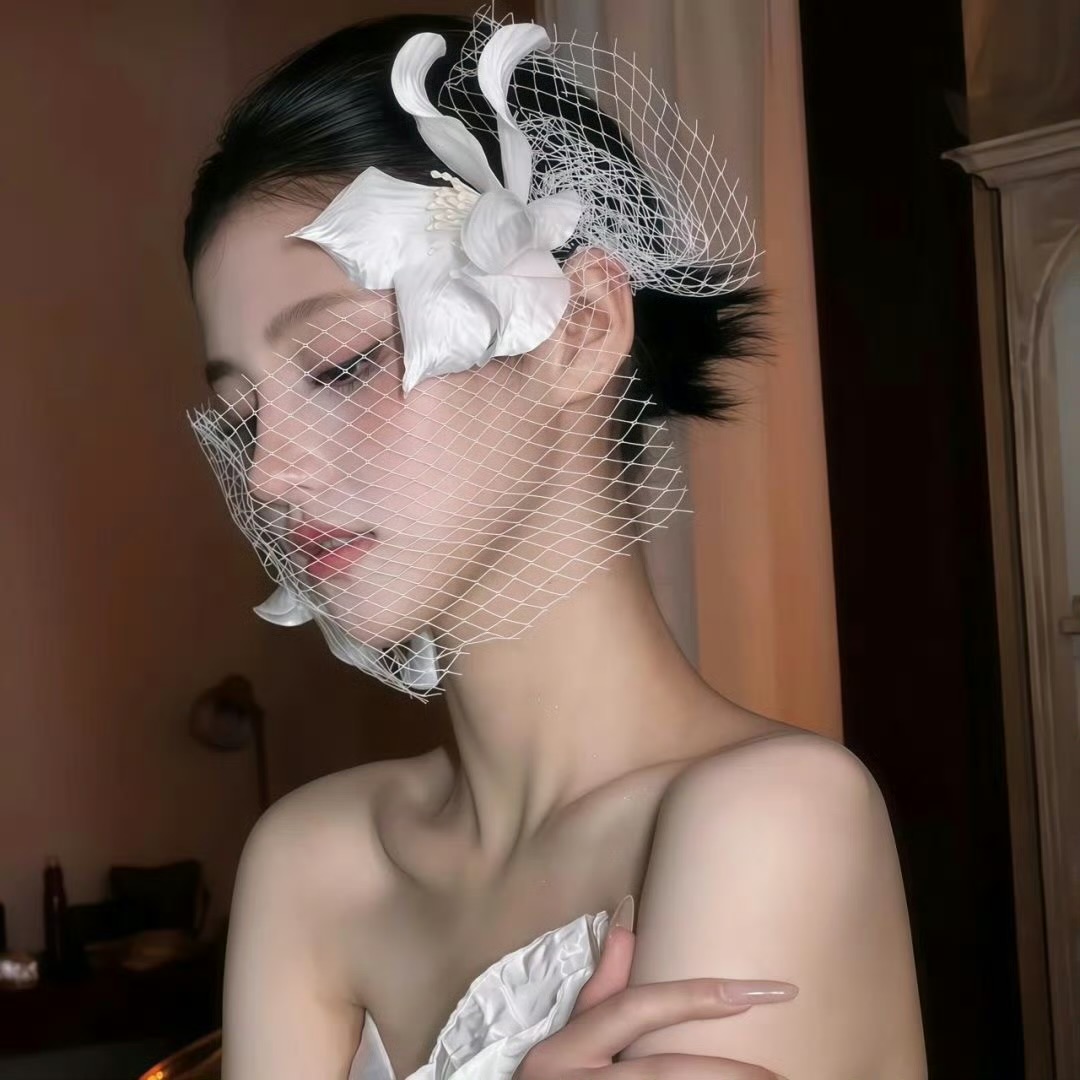 镇江伴游女生唐雅柔的资料
