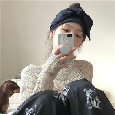 镇江伴游女生冀其雨